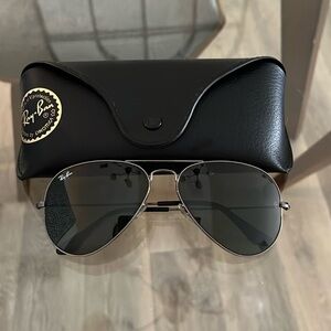 Men’s Ray Ban Aviators